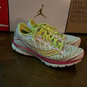 Women’s 8.5 Saucony Kinvara 3 shoes